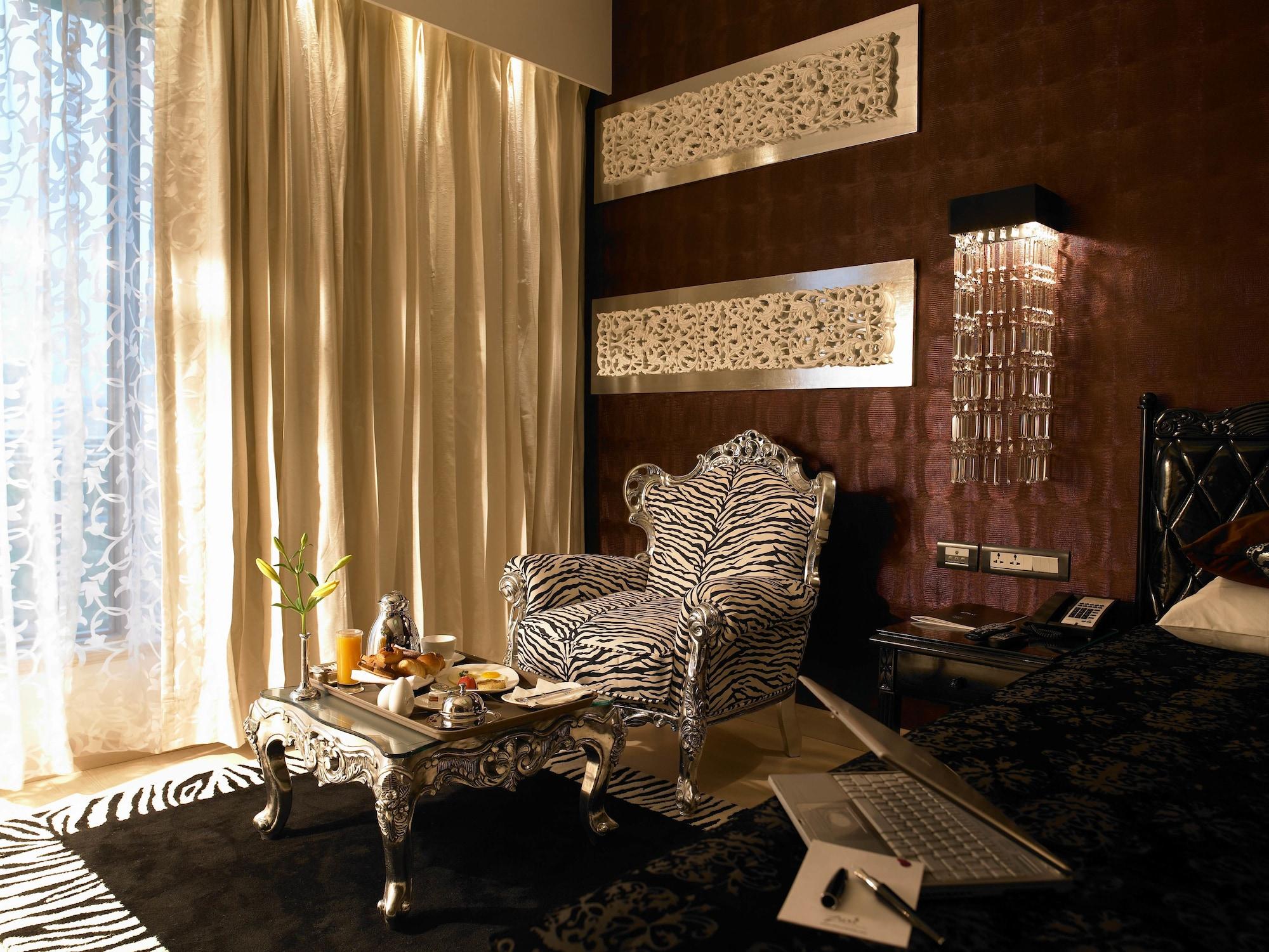 Отель The Zuri Whitefield Bengaluru Экстерьер фото