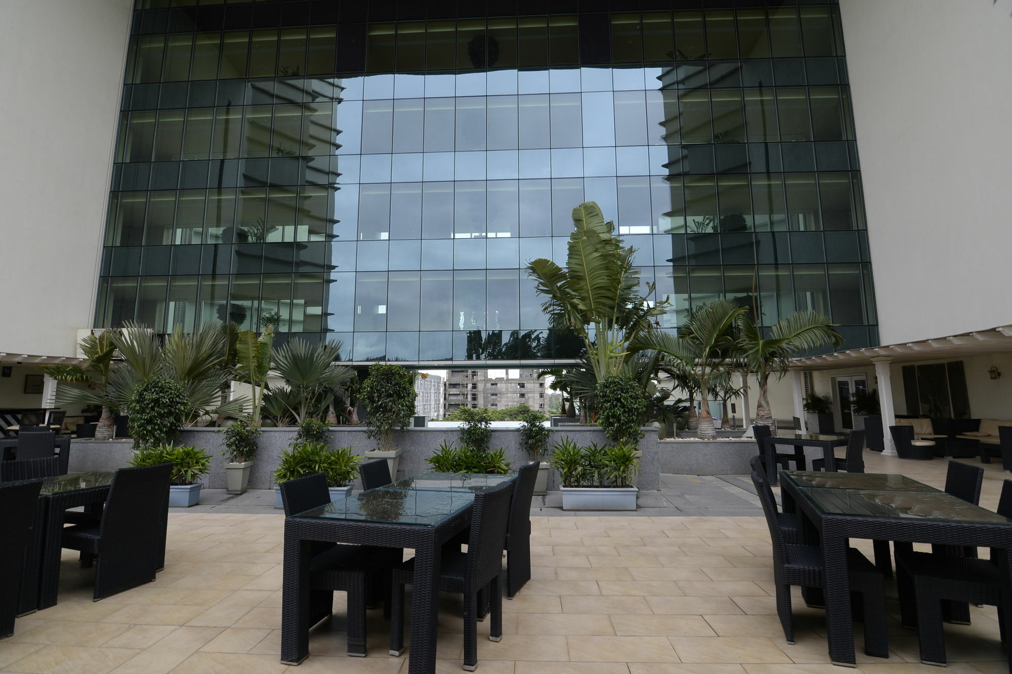 Отель The Zuri Whitefield Bengaluru Экстерьер фото
