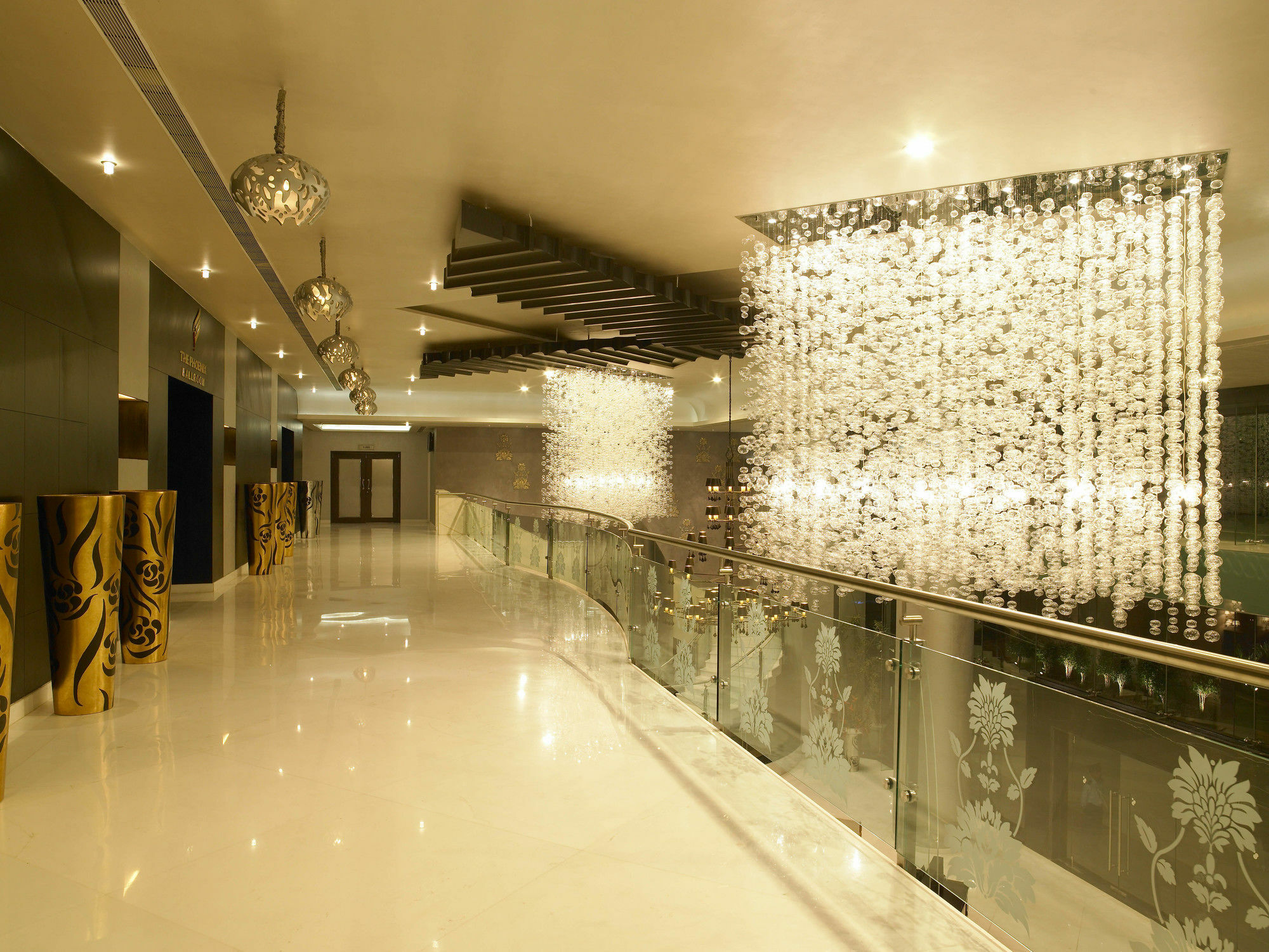 Отель The Zuri Whitefield Bengaluru Экстерьер фото