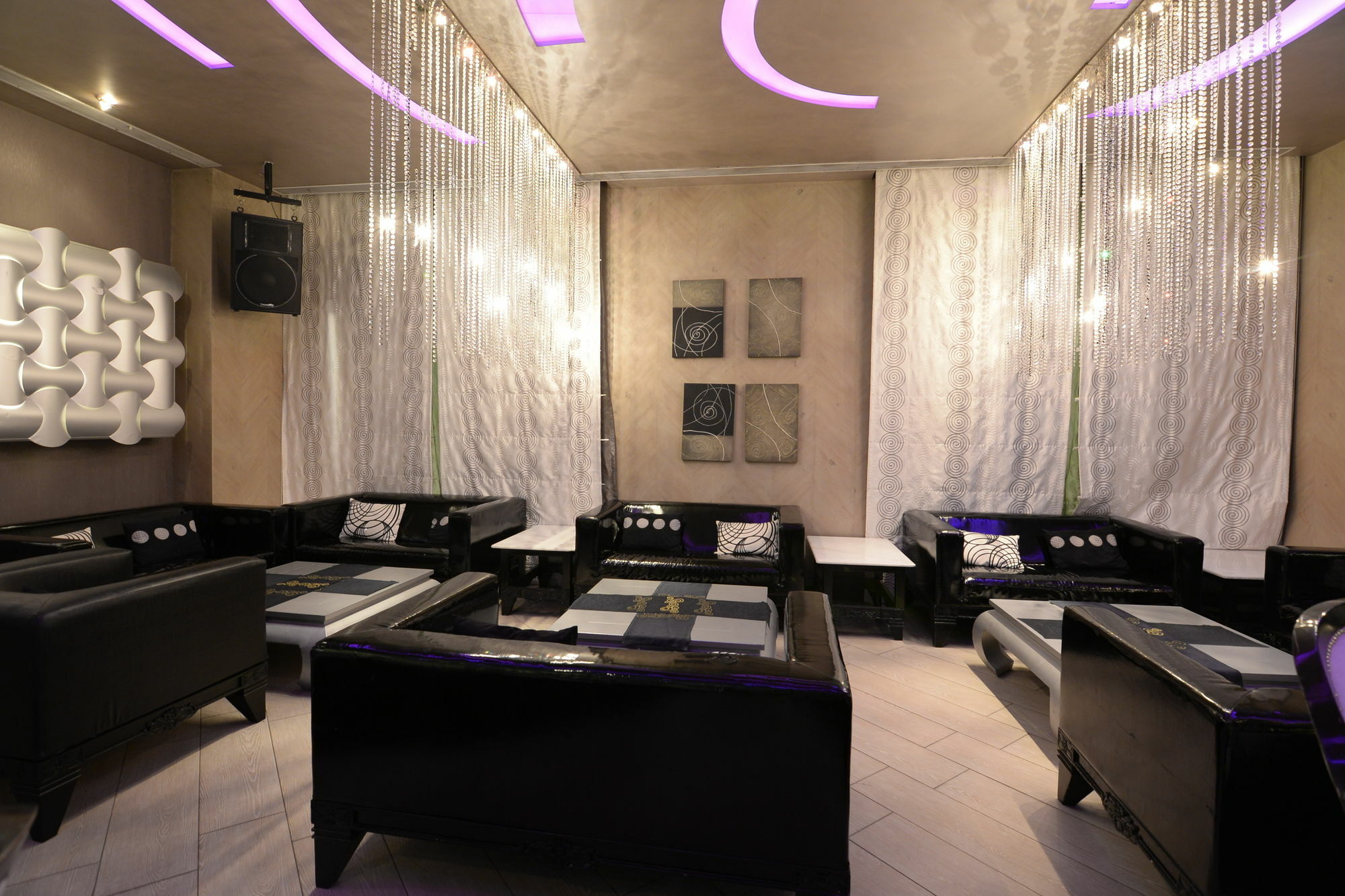 Отель The Zuri Whitefield Bengaluru Экстерьер фото